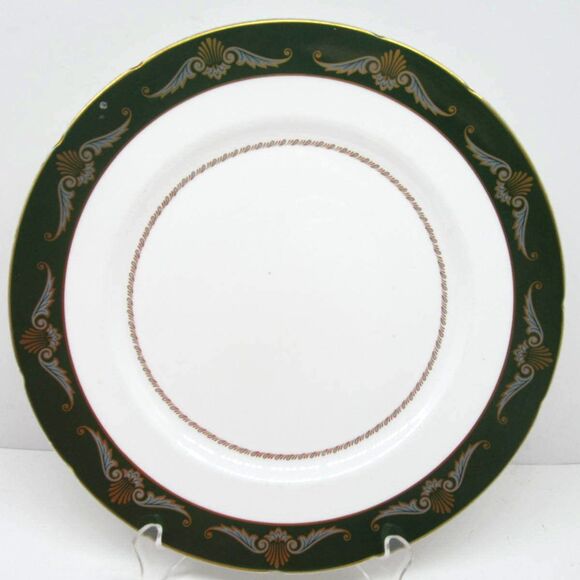Paragon England Design  Green 10 3/4" Scalloped Dinner Plate - Picture 1 of 7